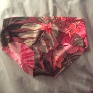 vs pink seamless pantie